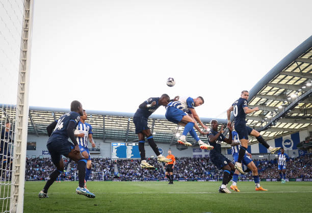 然居中流 然居中流