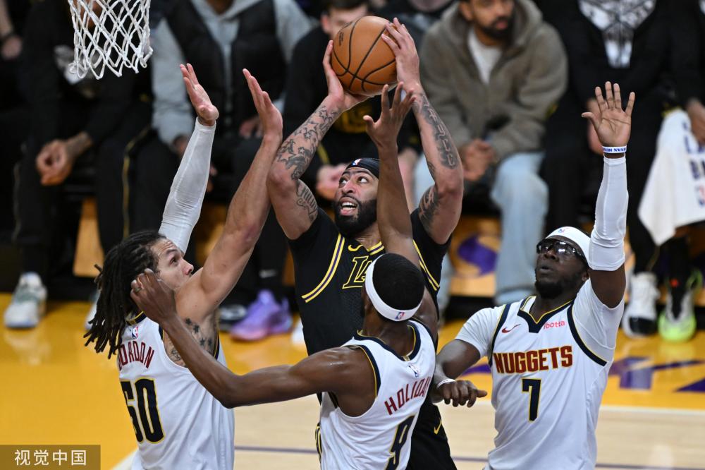 日耳曼的战 日耳曼的战